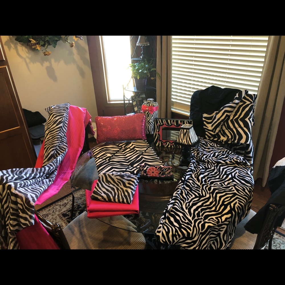 Zebra room decor, comforter set, and curtains
